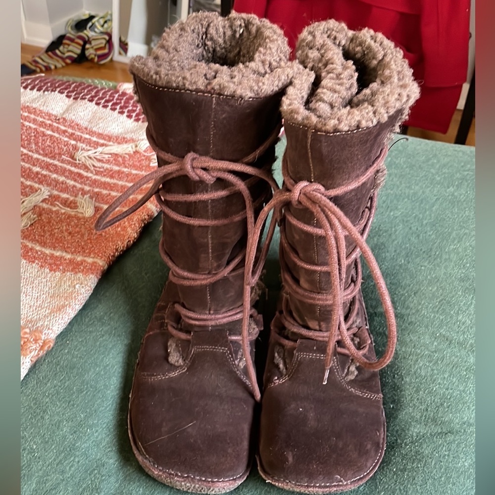 Lace up Boots